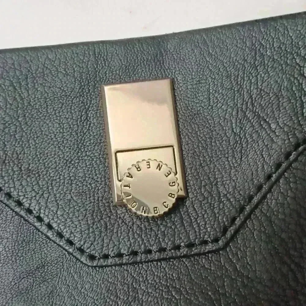 BCBGENERATION Bag - Picture 3 of 11